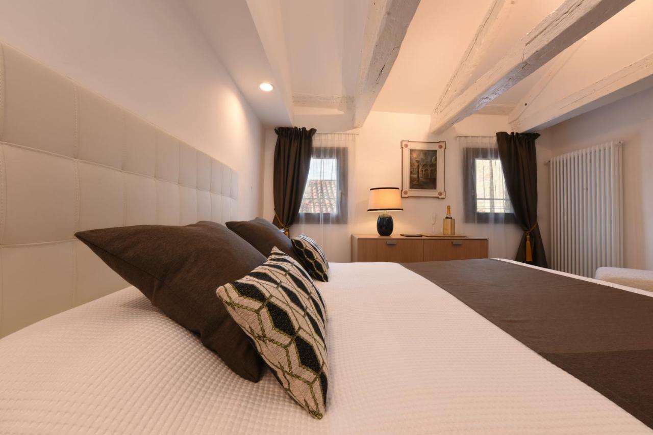 Sweet Apartment Frari Венеция Экстерьер фото